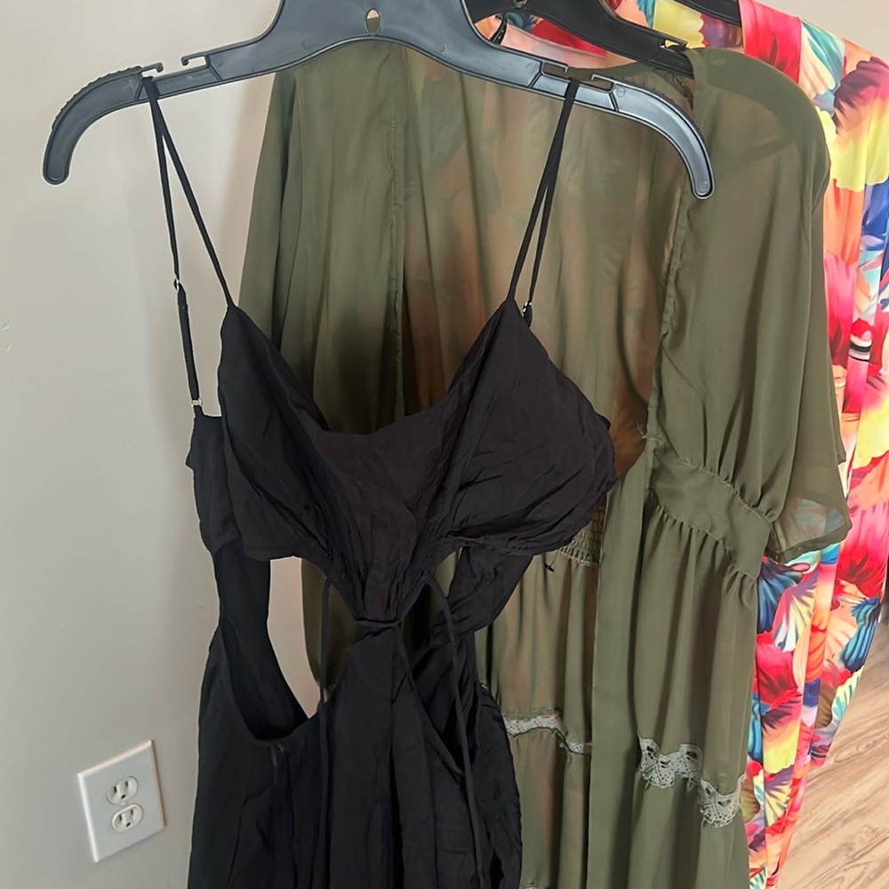 Multi Color Kimono, Flowing black dress and a Green duster